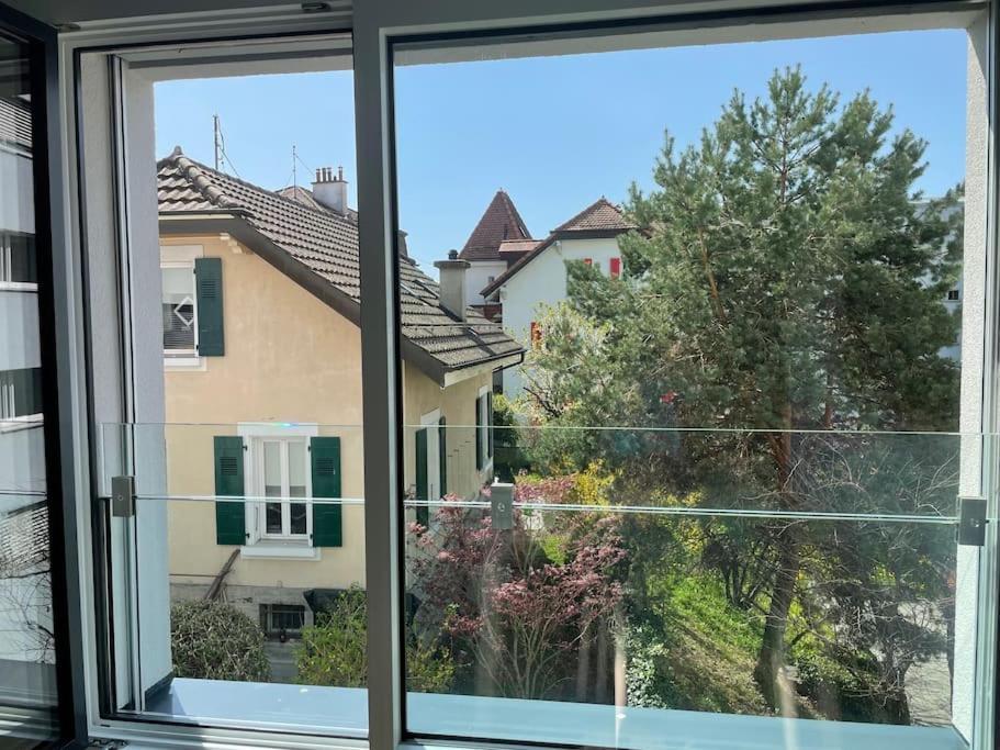 Proche Lausanne: Studio Bien Equipe Apartment Prilly Luaran gambar