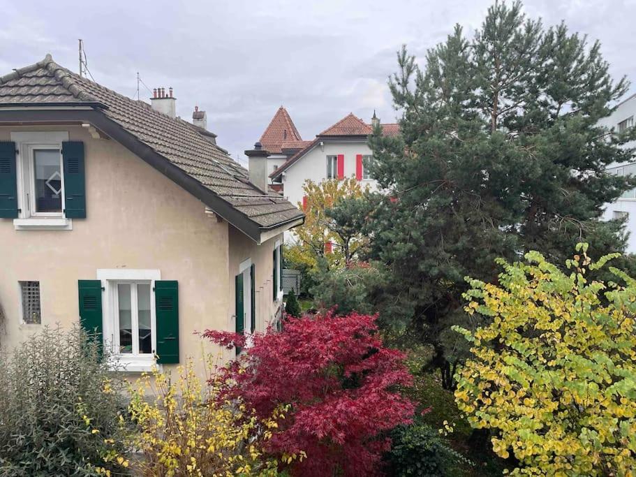 Proche Lausanne: Studio Bien Equipe Apartment Prilly Luaran gambar